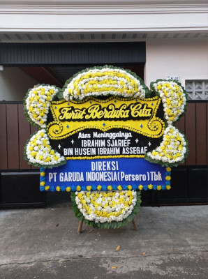 Papan Bunga Duka di Lunyuk